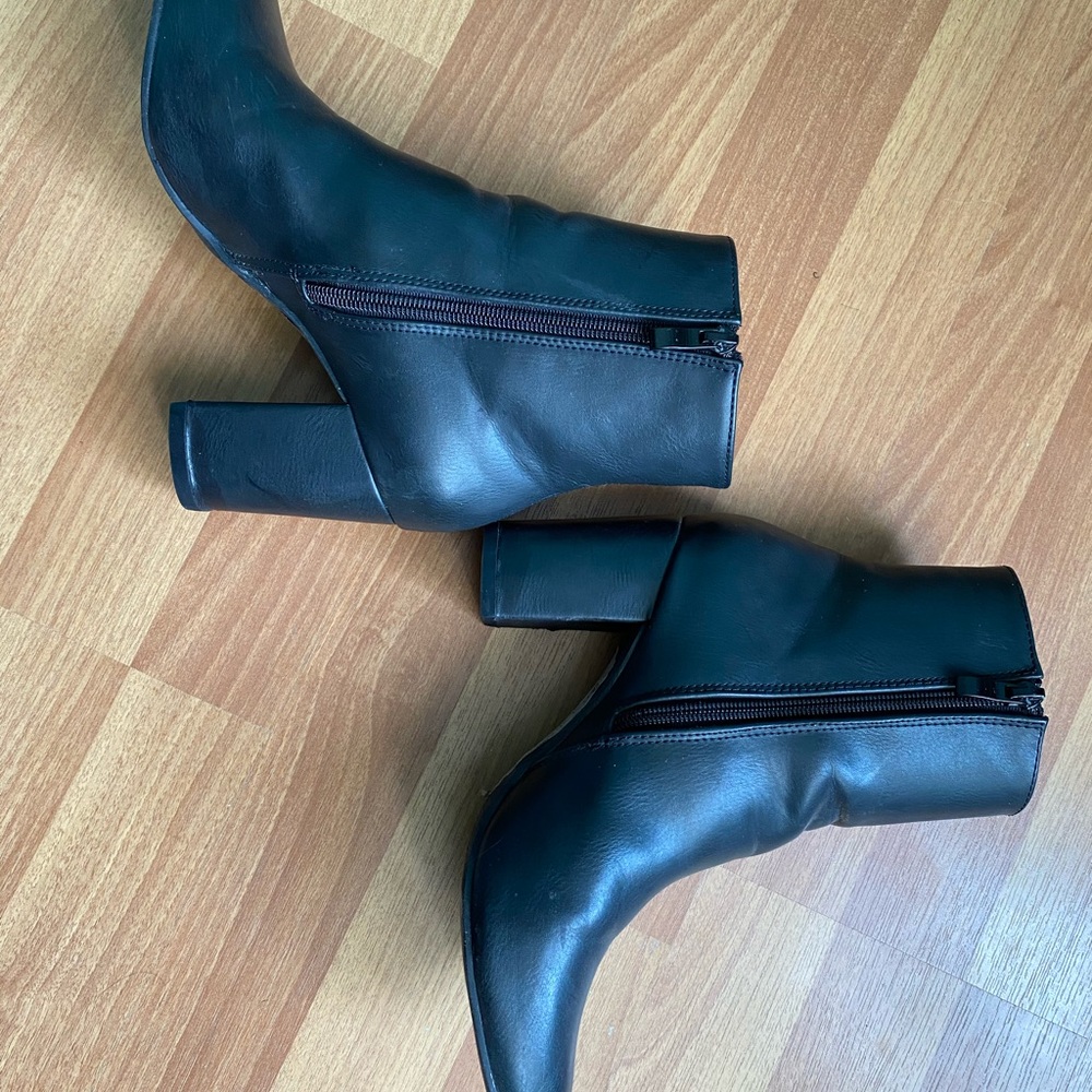 Top Moda booties - Picture 2 of 3
